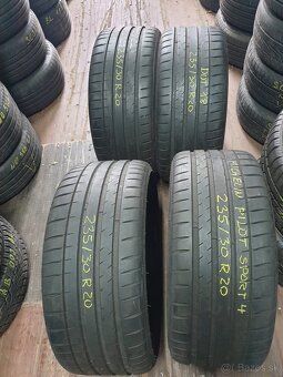 235 30 R 20 Michelin pilot sport 4 - 2