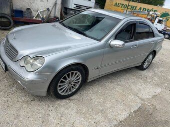 Rozpredám Mercedes c w203 - 2