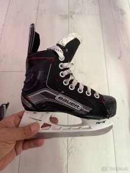 BAUER VAPOR VEĽKOSŤ DETSKÁ 31 - 2