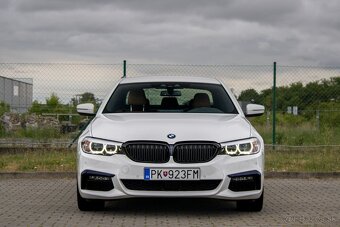BMW Rad 5 530d xDrive A/T 2020 - 2