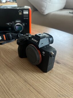 Sony Alpha a7 iii telo - 2