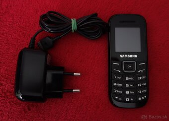 Samsung E1200 - 2