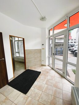 Kancelárske priestory v centre Popradu + 2 parkovacie miesta - 2
