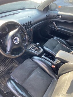 Volkswagen passat 2,5 b5.5 rok v.2002 110kw - 2