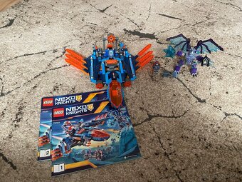 Lego set Nexo Knights 70351 - 2