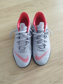 Halovky Nike - 2