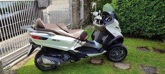 PIAGGIO MP3 300ie r.v.2014 - 2