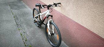 Predám horský bicykel Giant Terrago 3,kolesá 26 - 2