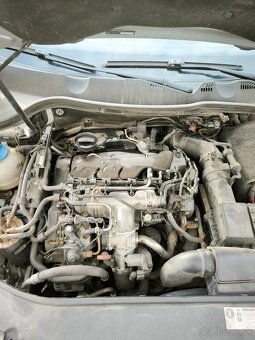 Rozpredám Volkswagen Passat b6 - 2