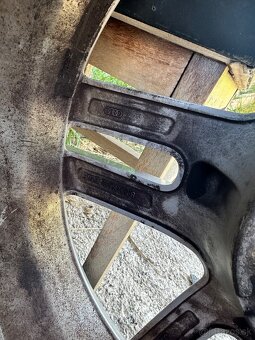 Predam elektróny audi 5x112 r19 - 2