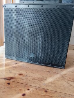 Subofer jbl - 2
