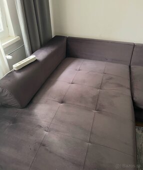 Predám gauč, rozkladací (šírka 280cm) šedý – zamatový poťah - 2