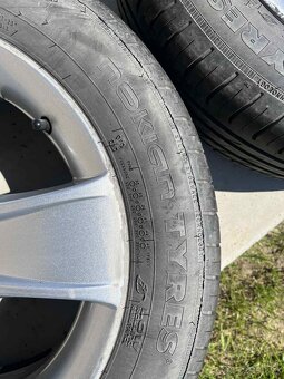 Predám letné pneumatiky zn.Nokian+disky r16 - 2