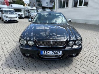 Jaguar XJ8 - 2