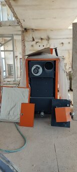 ARCA LPA90R - kotol na drevo a pelety - 2