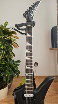 Predám Elektrickú gitaru Jackson JS32T Kelly AH Satin Black - 2