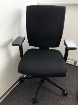 Ergonomická stolička RIM ANATOM AT 986 B - 2