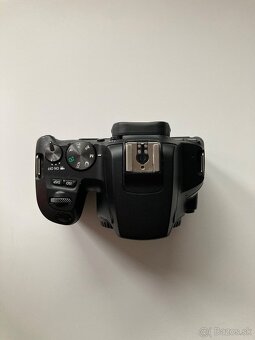 Canon EOS 250D telo - 2