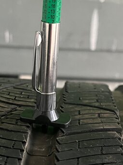 295/30 r20.      245/35 r20 - 2