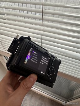 Sony FX3 + Smallrig cage + XLR handle - 2