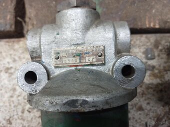 Vzduchový regulátor tlaku Zetor, PV3S, Avia - 2