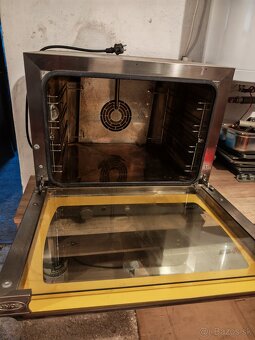 Teplovzdušná elektrická rúra - 2