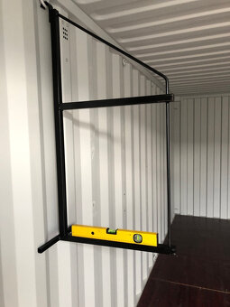 Konzola do skladového kontajnera - 2