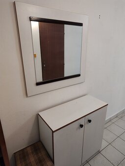 Vešiaková stena - 2