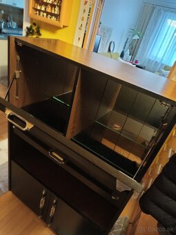 Skriňa bar - 2
