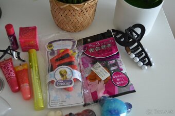 Kozmetika, drogéria a doplnky 30ks - 2