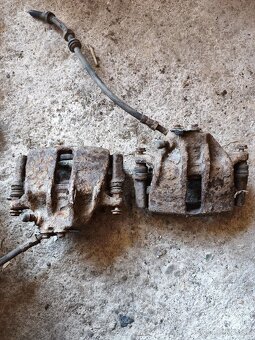 Strmene +držiaky Golf 3 TDI - 2