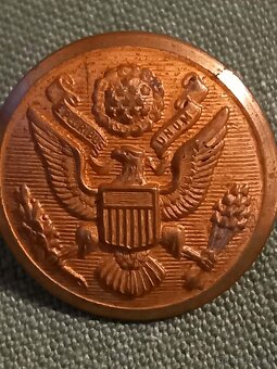 Staré kovové gombíky - 2