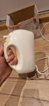 Mixér Tefal, slahac aj s metlami - 2