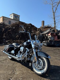 HARLEY DAVIDSON FLHR ROADKING 2010 - 2