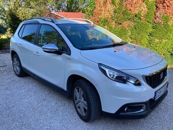 Peugeot 2008 1,2 PureTech STYLE - 2