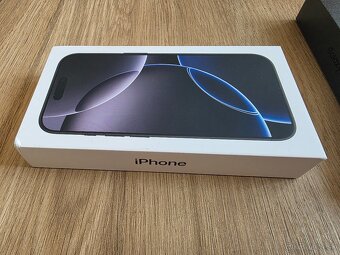 Iphone 16 pro 256gb black Titanium nový zabalený - 2