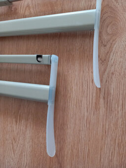 Komplement od ikea - 3ks výsuvné vešiaky pre skrine 35 cm - 2