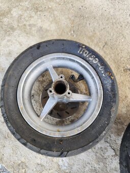 Predám tieto kolesá na malú 50cc - 2