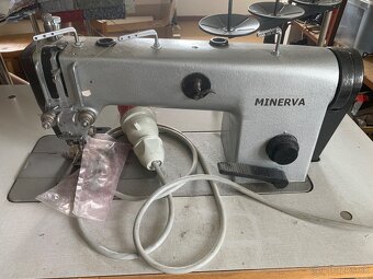 Predám šijací stoj Minerva - 2