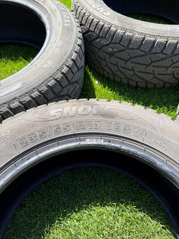 Predám zimné pneumatiky Sebring 235/55 r17 - 2