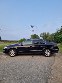 Volkswagen Passat B6 2.0 TDI CR Comfortline - 2