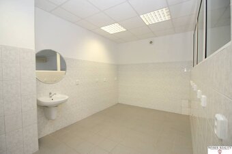 Nebytový priestor, ambulancia, kancelária v Dúbravke Žatevná - 2