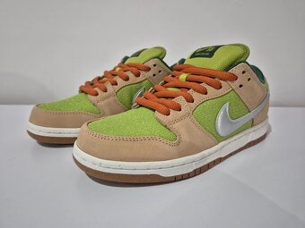 Nike SB Dunk Low Escargot - 2