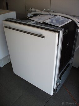 Vstavaná umývačka riadu š-60cm,zn.SIEMENS/Germanny. - 2