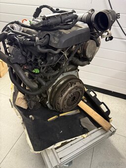 Vw motor caw - 2