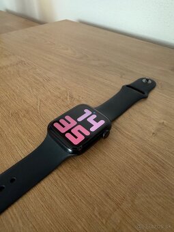 Apple Watch SE 2 - 2