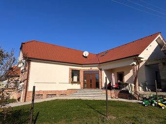 Dom 8km od okresného mesta - 2