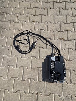 Profesionálna nabíjačka Delta-Q - 2