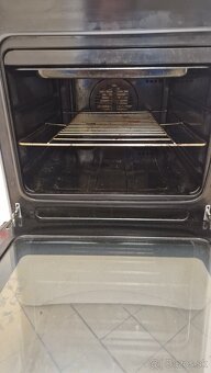 Predam zachovaly sporak zn Mora - 2