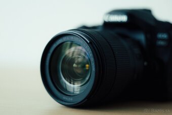 Canon EOS 80D + Canon EF-S 18-135mm f/3.5-5.6 IS nano USM - 2